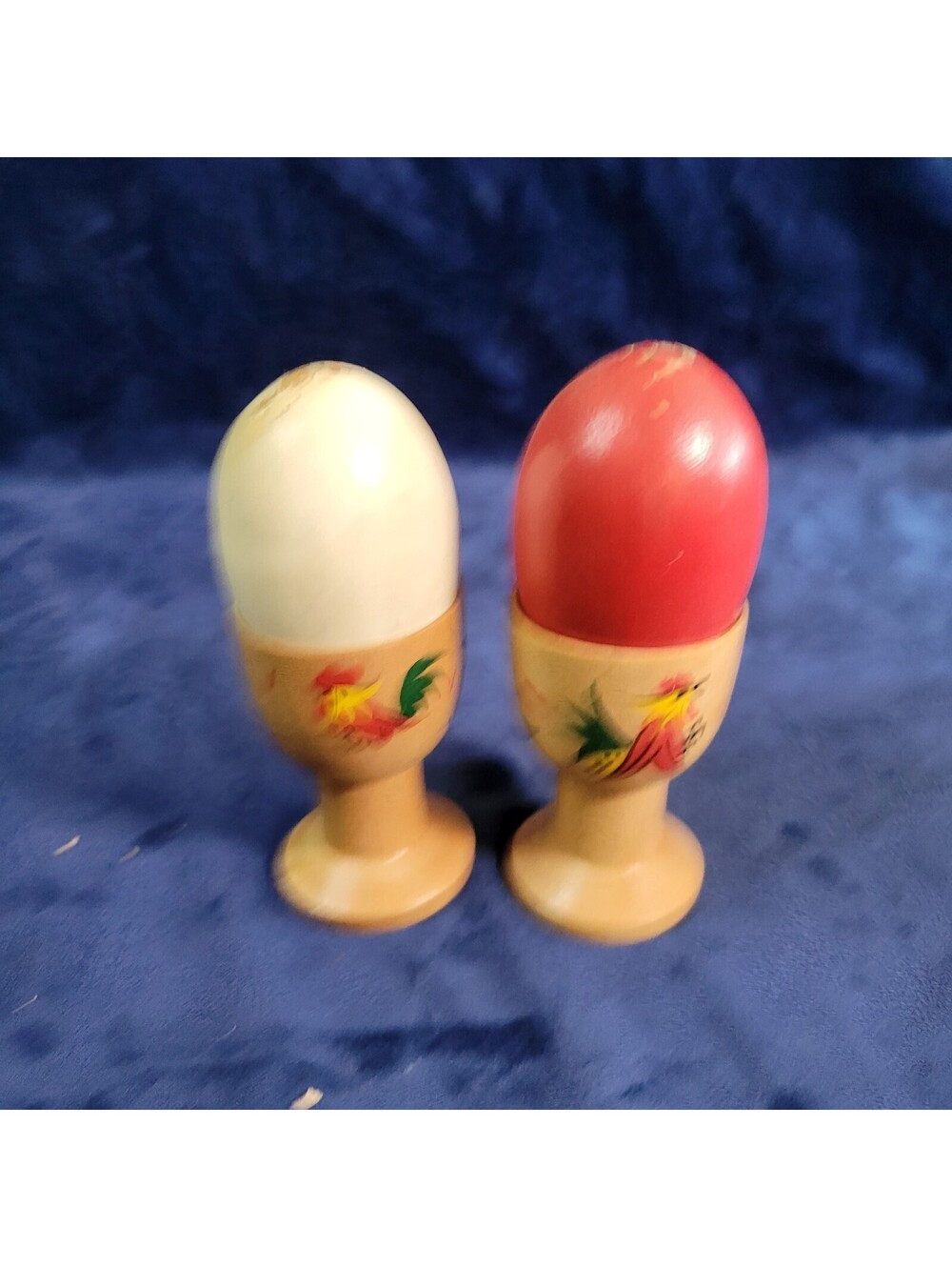 Vintage Japan Wooden Rooster Egg Cup Salt Pepper Shakers Hand Painted MCMVintage
